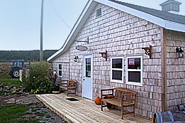 Waterside Winery